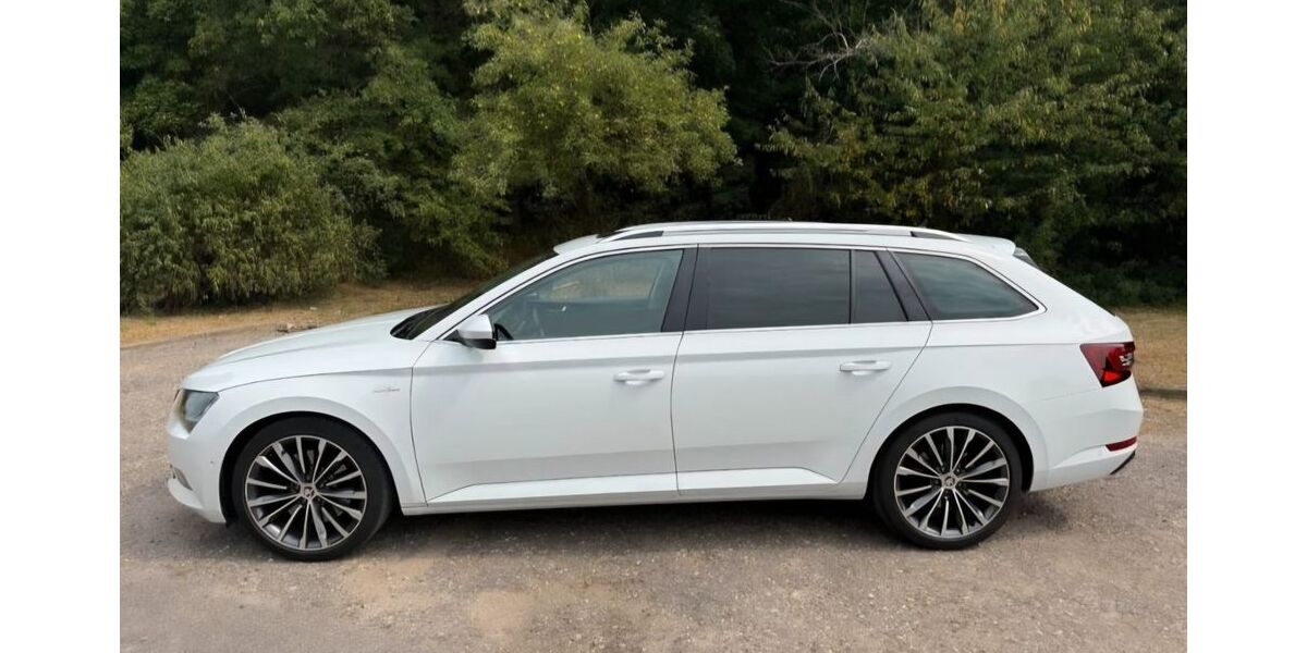 Skoda Superb 120.000 km 22.000 &euro; Mannheim 68309