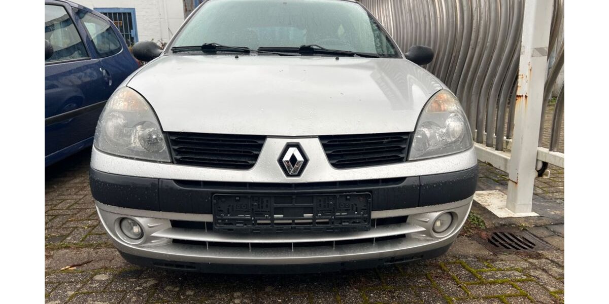 Renault Clio 132.000 km 2.500 &euro; Schwetzingen 68723