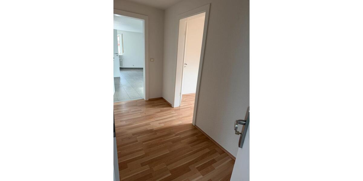 Dachgeschoßwohnung Ketsch - 2 Zimmer, 66 m&sup2;, 850&euro; | Angebot:26271049