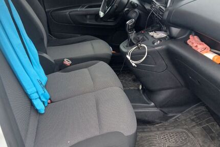 Peugeot Partner 120.000 km 12.900 &euro; Grünstadt 67269