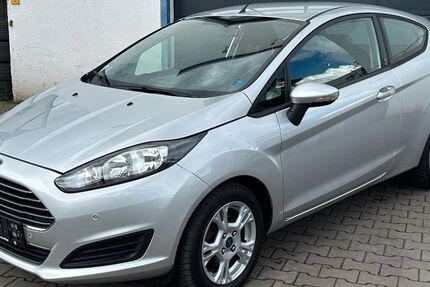 Ford Fiesta 96.277 km 5.299 &euro; Frankenthal 67227