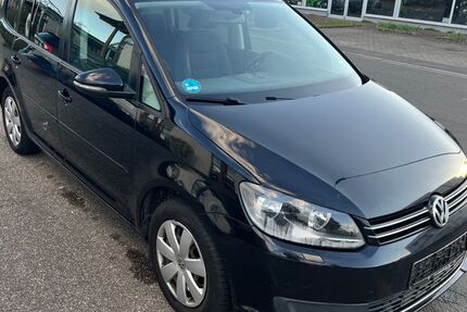 VW Touran 287.079 km 3.999 &euro; Hockenheim 68766