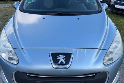 Peugeot 308 278.000 km 2.200 &euro; Fürth 64658