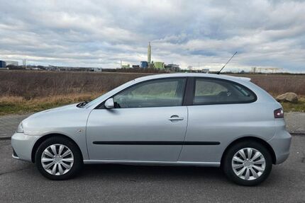 Seat Ibiza 212.000 km 1.390 &euro; Gernsheim 64579