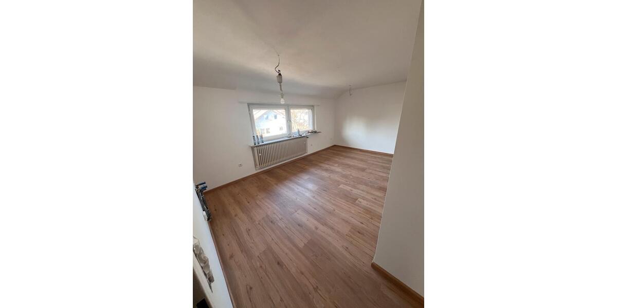 Etagenwohnung Mannheim Käfertal - 2 Zimmer, 55 m&sup2;, 1.100&euro; | Angebot:25381291