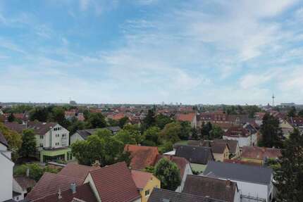 Praktisch geschnittene 2-Zimmer-Wohnung an der Grenze zur Gartenstadt mit Balkon und Stellplatz - Wohnung Mannheim Gartenstadt | Angebot:27280338