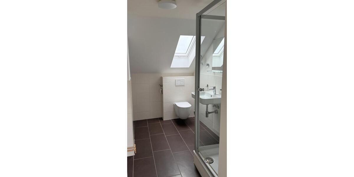 Dachgeschoßwohnung Mannheim Sandhofen - 2.5 Zimmer, 50 m&sup2;, 700&euro; | Angebot:26313632