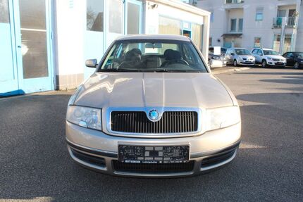 Skoda Superb 192.000 km 1.000 &euro; Worms-Pfeddersheim 67551