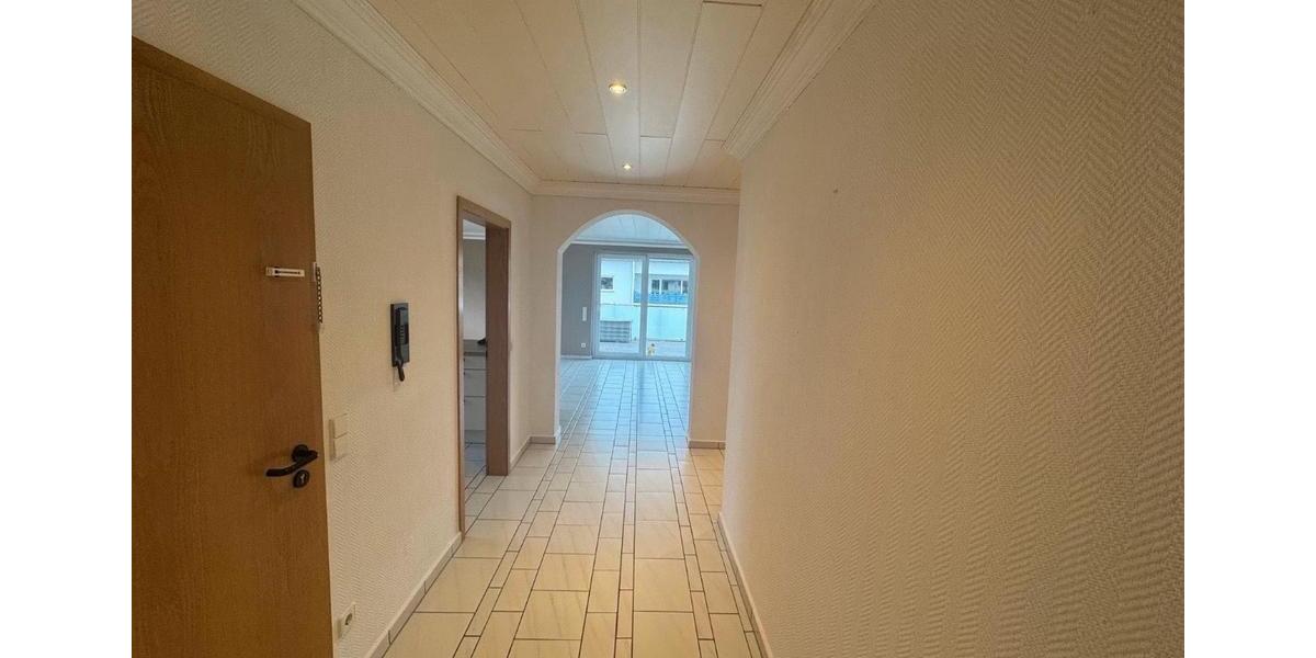 Maisonettenwohnung Ludwigshafen am Rhein Edigheim - 5 Zimmer, 130 m&sup2;, 1.850&euro; | Angebot:25655461