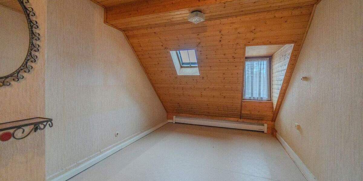 Reihenmittelhaus Worms Innenstadt - 4 Zimmer, 95 m&sup2;, 245.000&euro; | Angebot:25730926