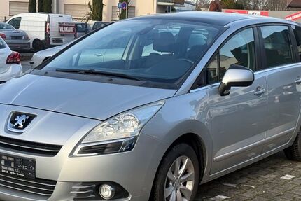 Peugeot 5008 200.000 km 3.490 &euro; Ludwigshafen 67059