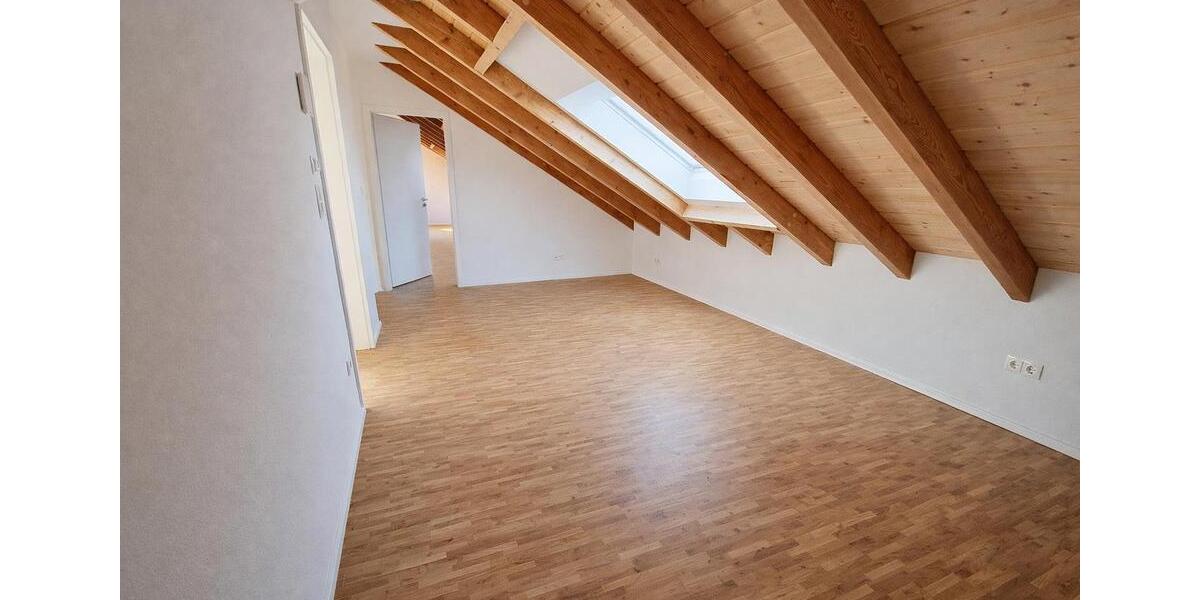 Maisonettenwohnung Bad Dürkheim - 5 Zimmer, 156 m&sup2;, 1.800&euro; | Angebot:25823193