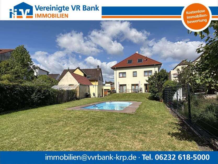 Haus zum Kaufen in Schifferstadt 890.000 € 204 m²