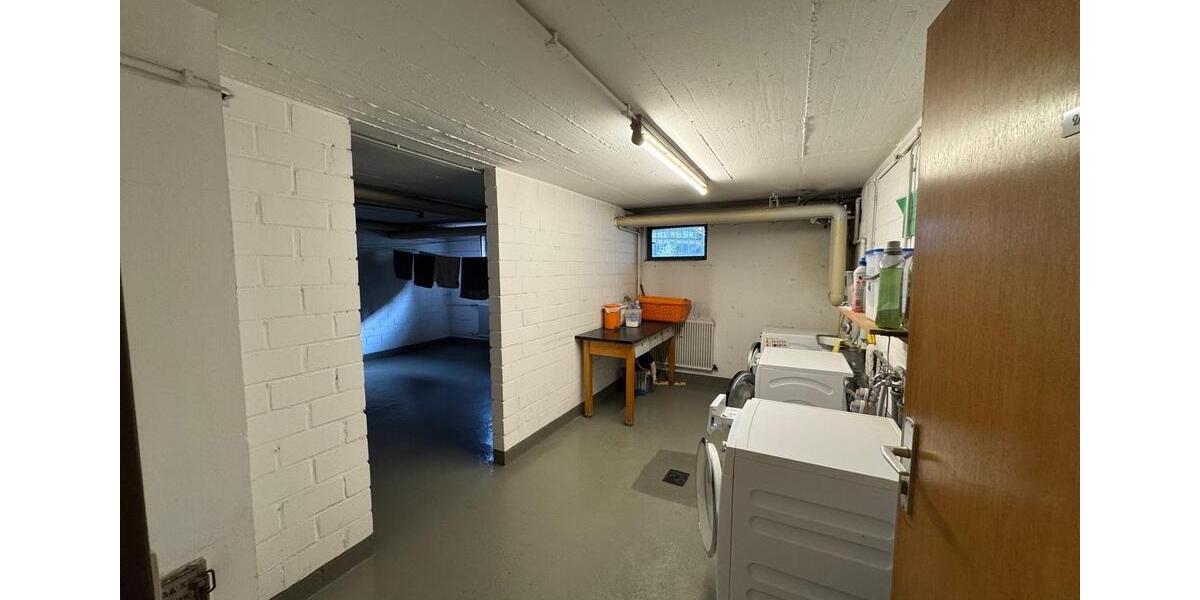 Exklusive und gehobene 2-Zimmerwohnung + Carport (Privatverkauf) 2 zimmer