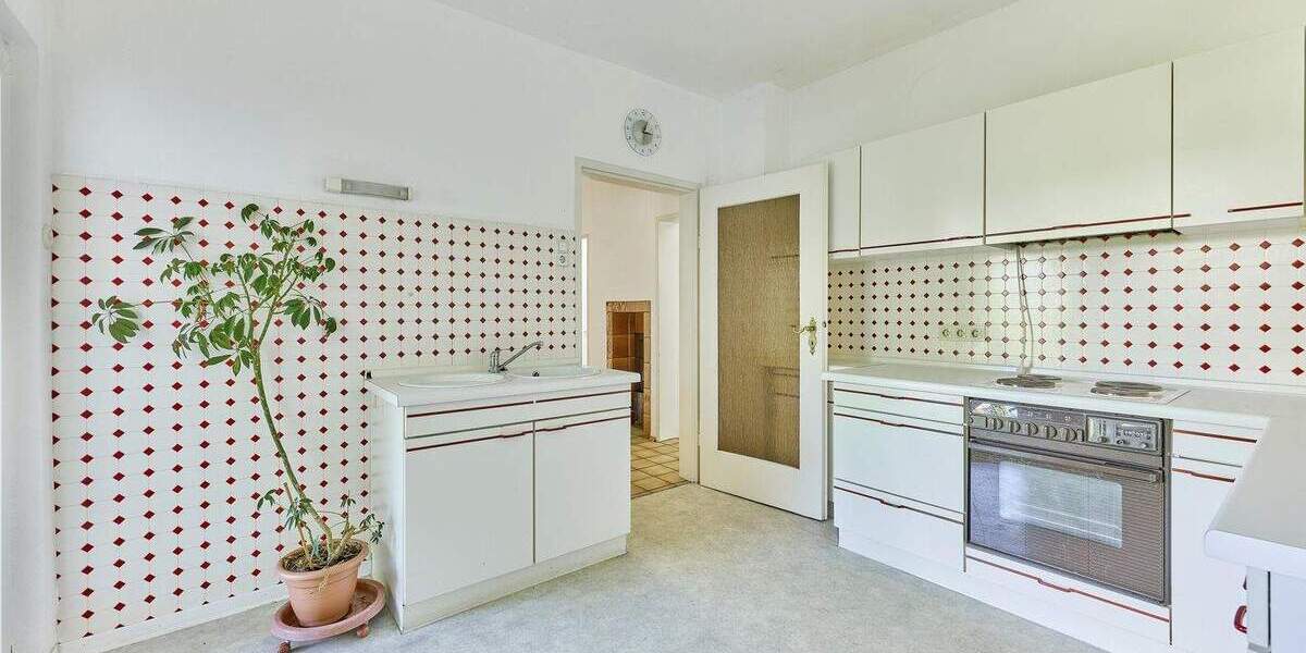 Mehrfamilienhaus, Wohnhaus Bad Dürkheim Seebach - 6 Zimmer, 168 m&sup2;, 425.000&euro; | Angebot:25108588