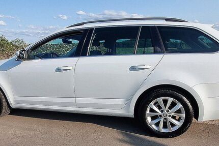 Skoda Octavia 104.000 km 17.200 &euro; Bibliss 68647