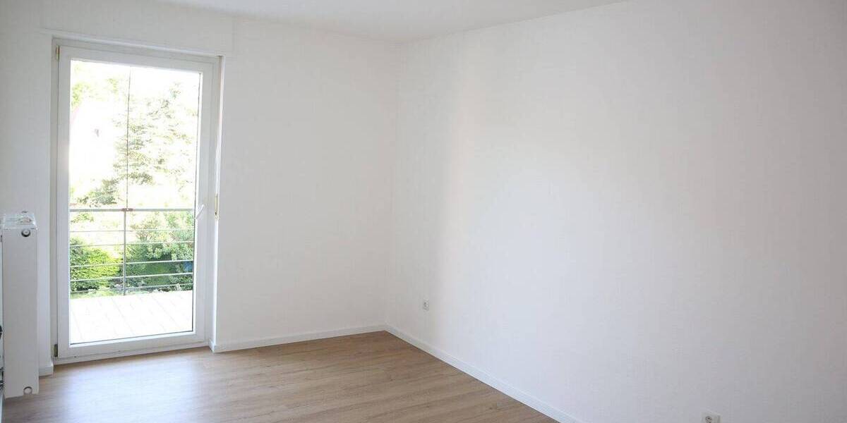 Etagenwohnung Ludwigshafen Friesenheim/Nord - 4 Zimmer, 80 m&sup2;, 1.200&euro; | Angebot:26908856