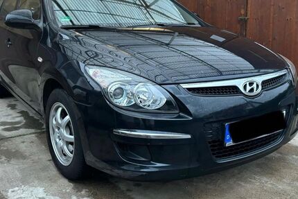 Hyundai i30 142.500 km 2.999 € Edingen 68535