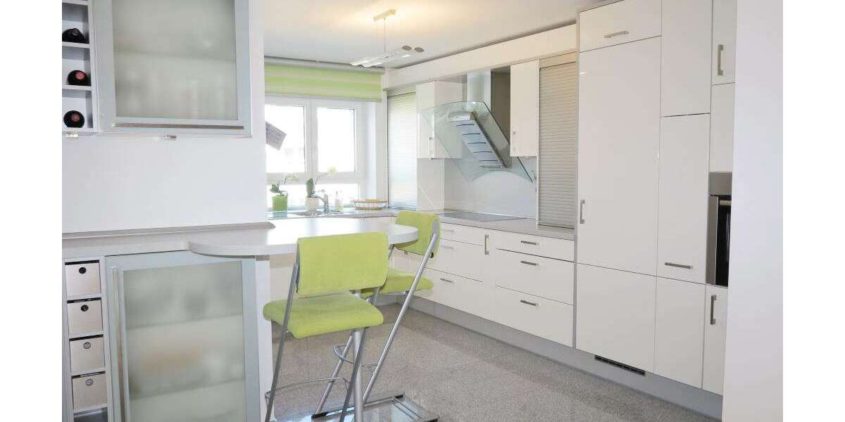 Wohnung zum Mieten in Mutterstadt 1.620 € 175 m² 5 zimmer