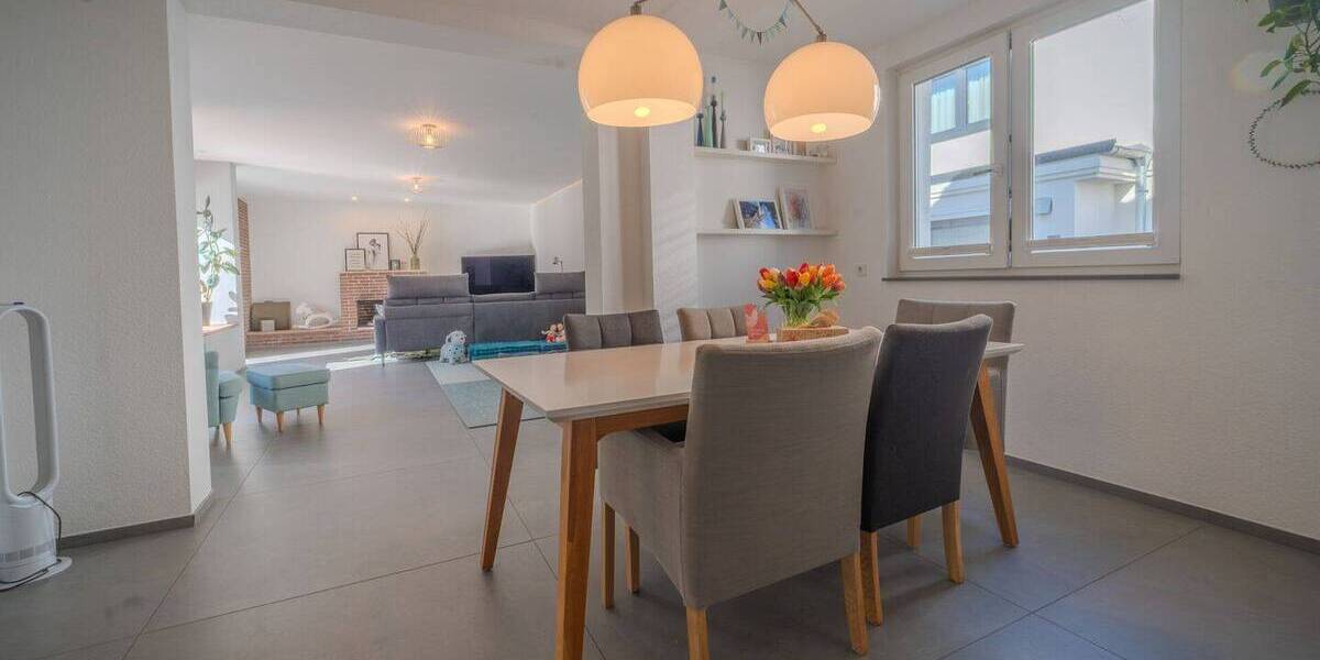 Einfamilienhaus Mannheim / Neuostheim/Neuhermsheim Neuhermsheim - 7 Zimmer, 264 m&sup2;, 1.090.000&euro; | Angebot:26891675