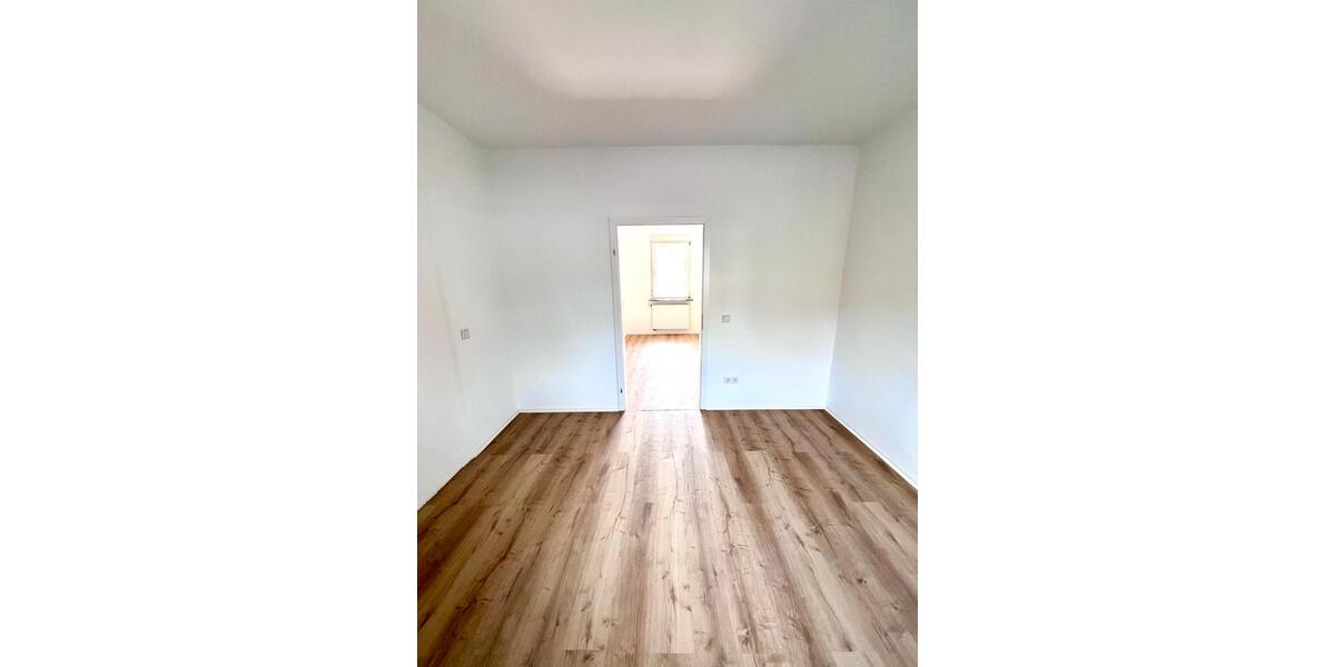 Einfamilienhaus Bensheim - 4.5 Zimmer, 90 m&sup2;, 390.000&euro; | Angebot:26750628