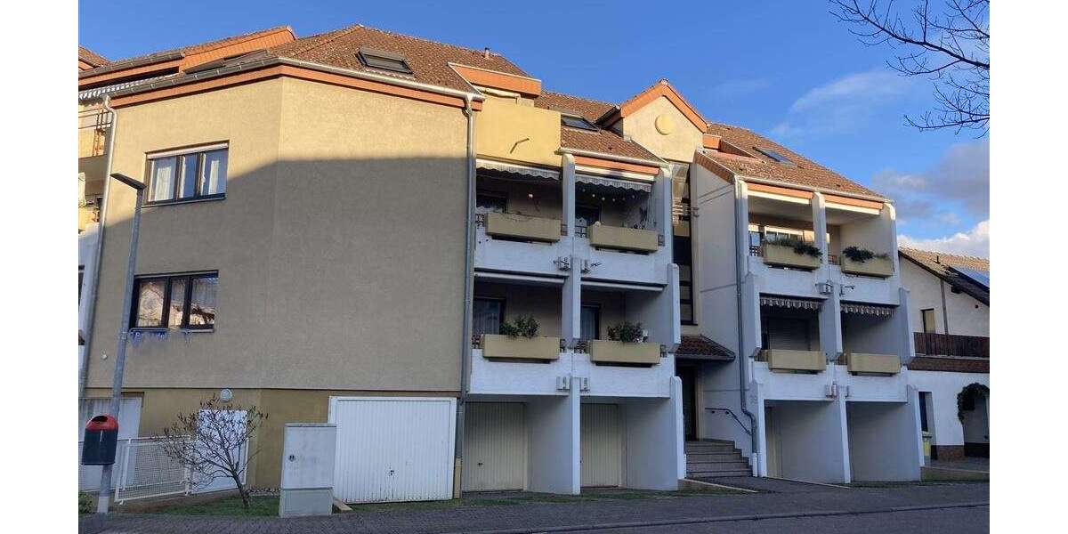 Etagenwohnung Mannheim Neckarstadt-Ost - 3 Zimmer, 74 m&sup2;, 175.000&euro; | Angebot:22379796