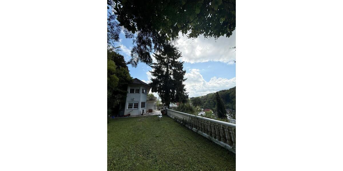 Mediterrane Odenwald Villa 8 zimmer