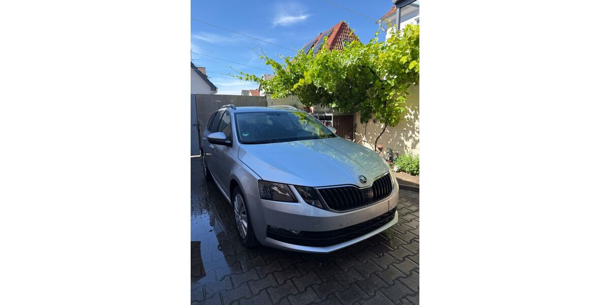 Skoda Octavia 133.147 km 10.999 &euro; Biblis 68647