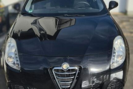 Alfa Romeo Giulietta 174.497 km 4.000 &euro; Frankenthal 67227