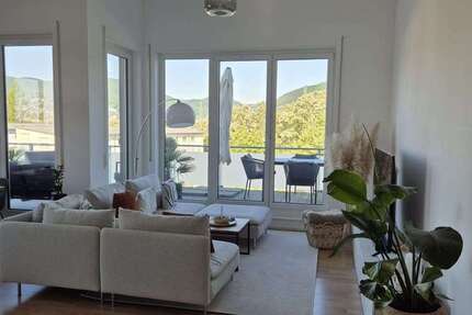 Wohnung zum Mieten in Neustadt 1.180 € 104 m²