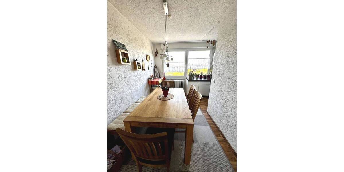 Etagenwohnung Mannheim Vogelstang - 3 Zimmer, 80 m&sup2;, 157.000&euro; | Angebot:26260827