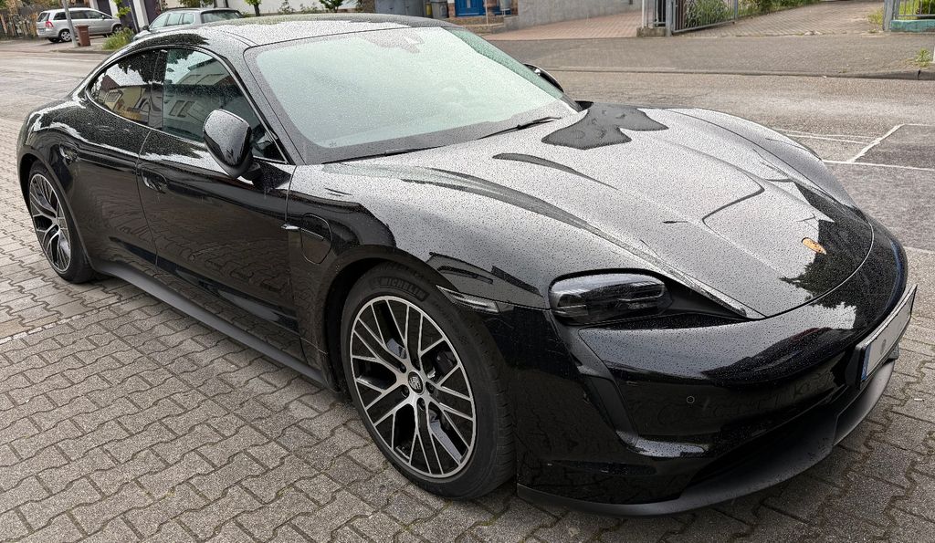 Porsche Taycan 15.763 km 75.000 &euro; Mannheim 68219