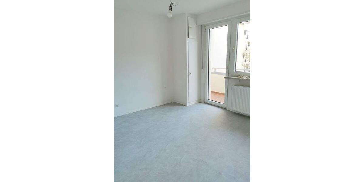 Etagenwohnung Ludwigshafen Süd - 2 Zimmer, 50 m&sup2;, 670&euro; | Angebot:25338588