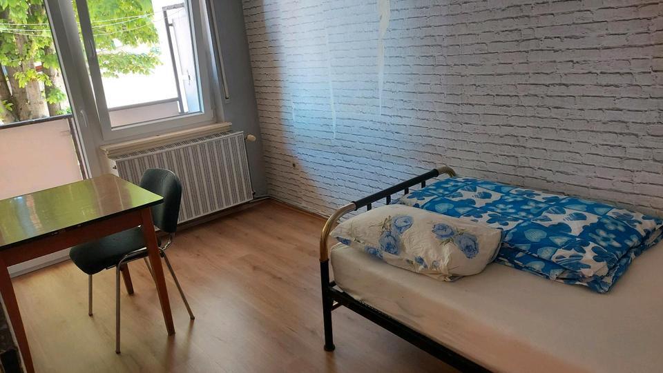 4 Zimmer WG Wohnung zu Vermieten