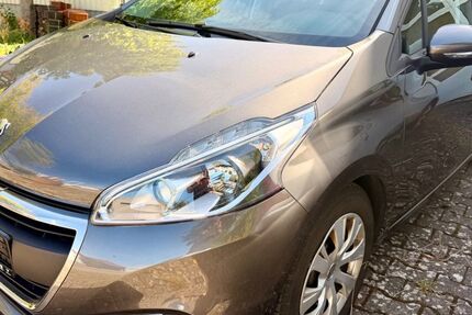 Peugeot 208 80.000 km 6.490 &euro; Worms 67551