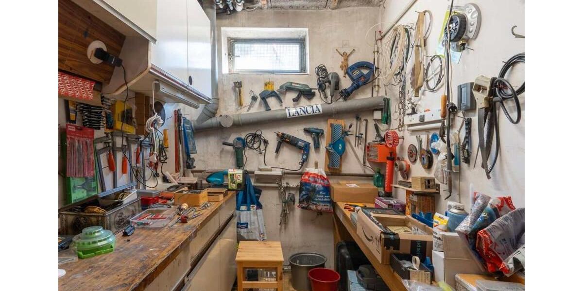 Mehrfamilienhaus, Wohnhaus Mannheim Rheinau - 8 Zimmer, 263 m&sup2;, 599.000&euro; | Angebot:26057572