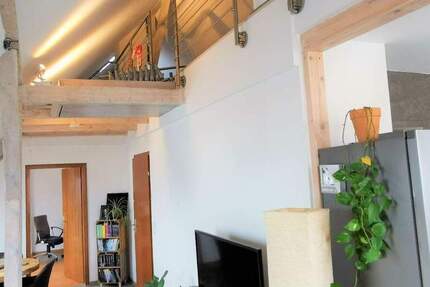 Herrschaftlicher Altbau in ruhiger Lage 3 zimmer