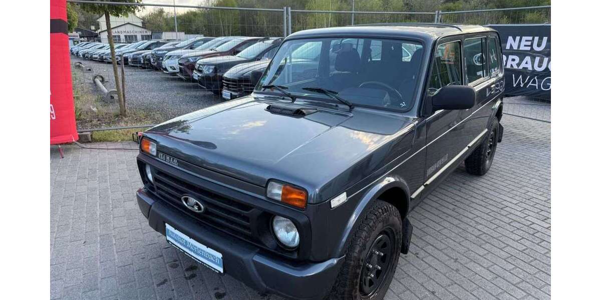Lada Taiga 101.000 km 10.900 &euro; Moerlenbach 69509