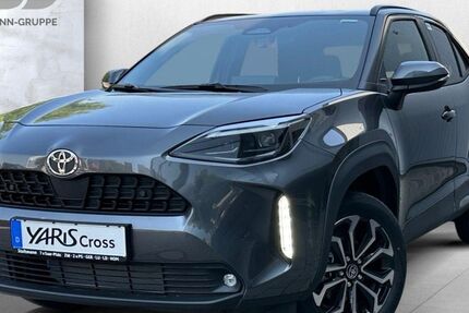 Toyota Yaris Cross 3.000 km 28.222 € Ludwigshafen am Rhein 67059