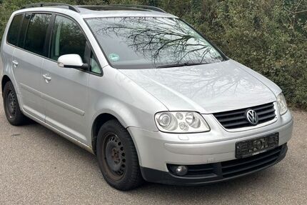 VW Touran 236.500 km 1.999 € Viernheim 68519