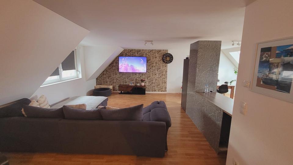 Dachgeschoßwohnung Philippsburg - 3 Zimmer, 90 m&sup2;, 1.150&euro; | Angebot:26561052