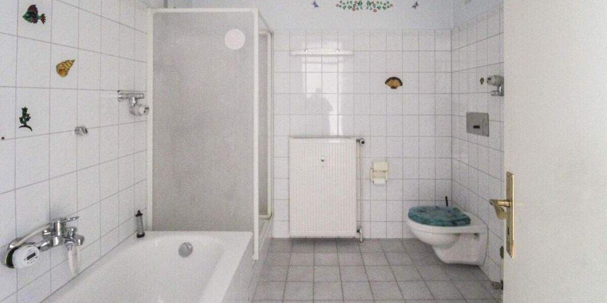 Für Tatkräftige: 3 Zimmer Wohnung mit 2 Balkone in Zwingenberg 3 zimmer