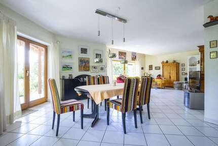 Haus Schwetzingen - 8.5 Zimmer, 265 m&sup2;, 995.000&euro; | Angebot:27078428