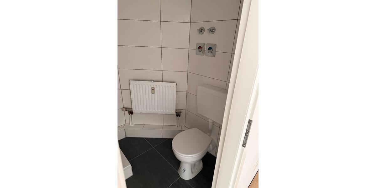 Etagenwohnung Ludwigshafen am Rhein - 1 Zimmer, 21 m&sup2;, 75.750&euro; | Angebot:26660334