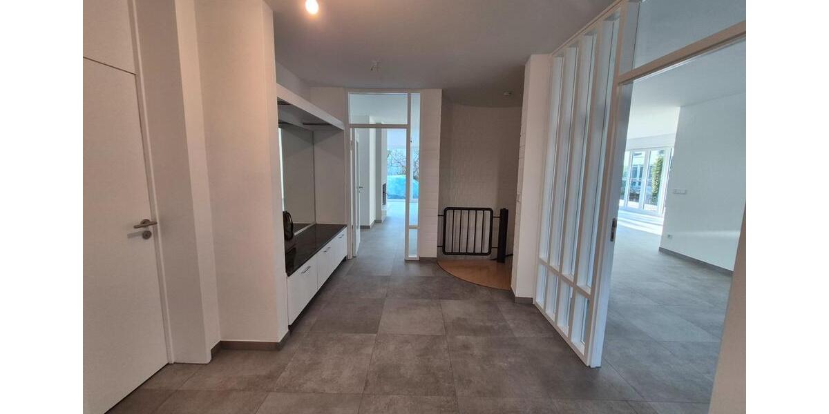 Erdgeschoßwohnung Lorsch - 5 Zimmer, 173 m&sup2;, 2.200&euro; | Angebot:24597326