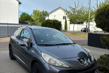 Peugeot 207 169.000 km 2.600 &euro; Ludwigshafen 67063