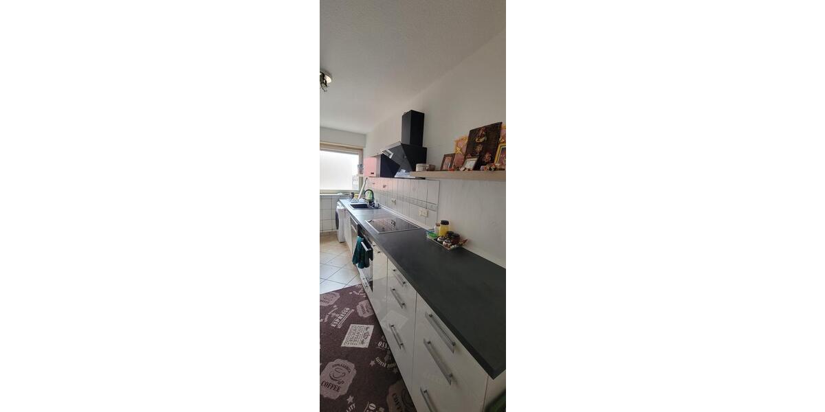 Etagenwohnung Ludwigshafen am Rhein Parkinsel - 3 Zimmer, 82 m&sup2;, 1.200&euro; | Angebot:26236203