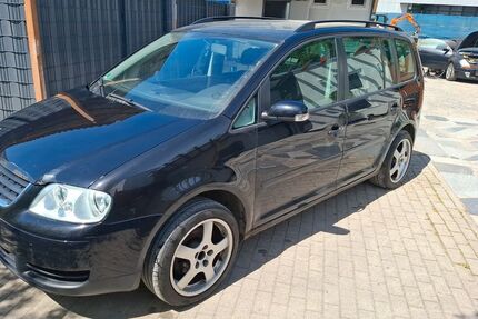 VW Touran 267.000 km 950 &euro; Walldorf (bei Heidelberg) 69190