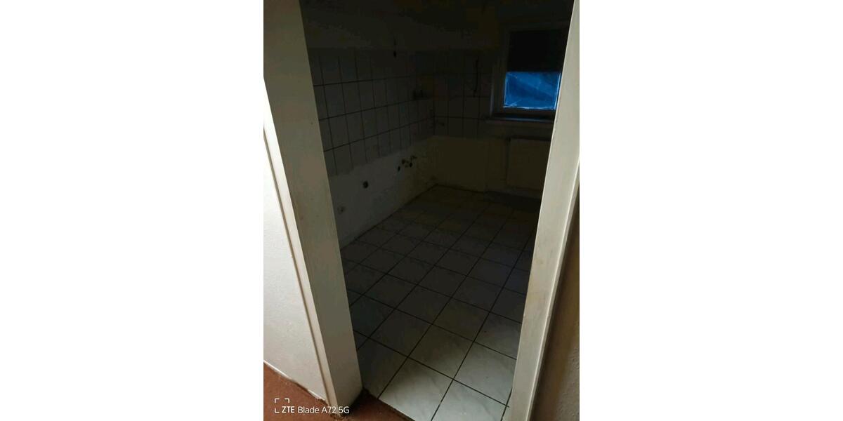 Etagenwohnung Gernsheim - 3 Zimmer, 100 m&sup2;, 1.380&euro; | Angebot:25994568