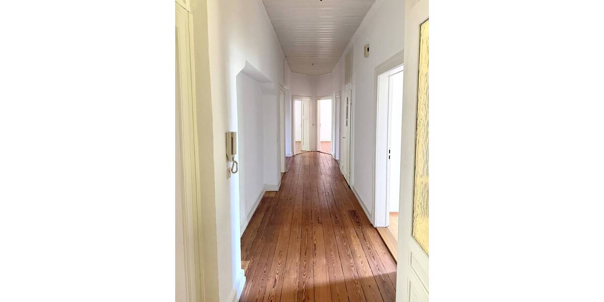 Etagenwohnung Worms Innenstadt - 5 Zimmer, 180 m&sup2;, 1.400&euro; | Angebot:26556657